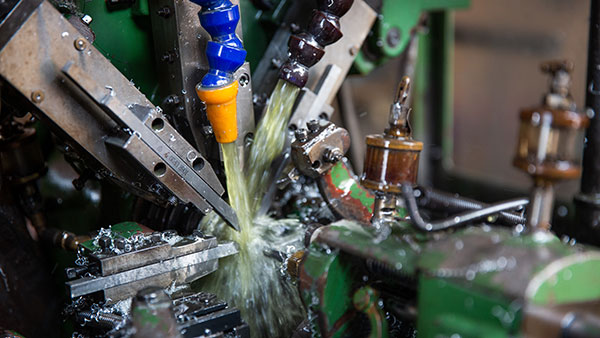 如何选择CNC小批量手板原型加工工厂?