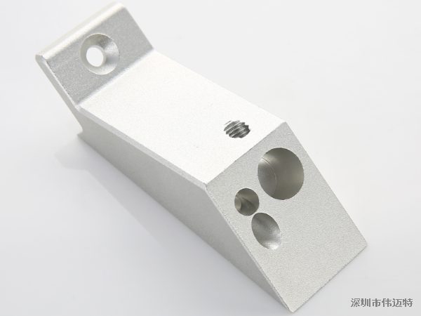 铝件定制cnc加工